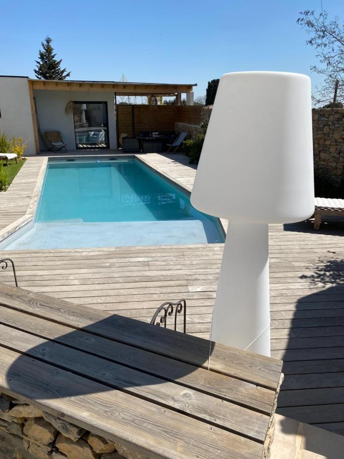 Le Pool House Bed & Breakfast Nîmes Dış mekan fotoğraf